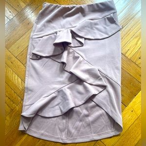 Light pink cute above knee ruffle design skirt